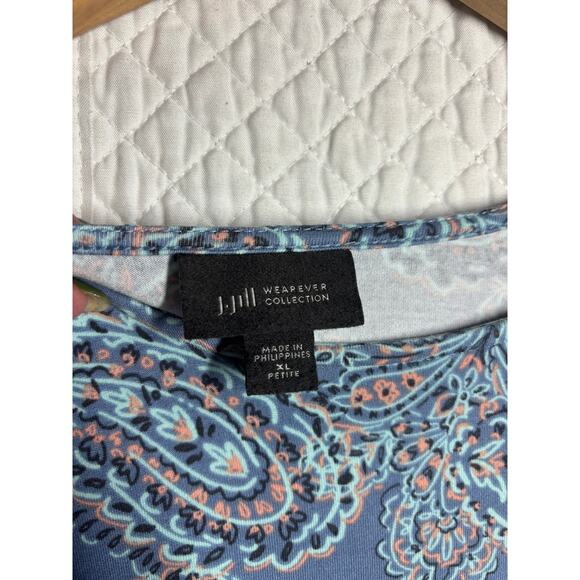 J. Jill Wearever Collection Women XL/P Blue Paisley Short Sleeve Top Business - Picture 3 of 7